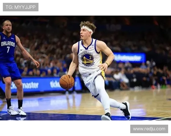 波杰姆斯基外线手感不佳7投3中三分仅中1球贡献7分7板2助